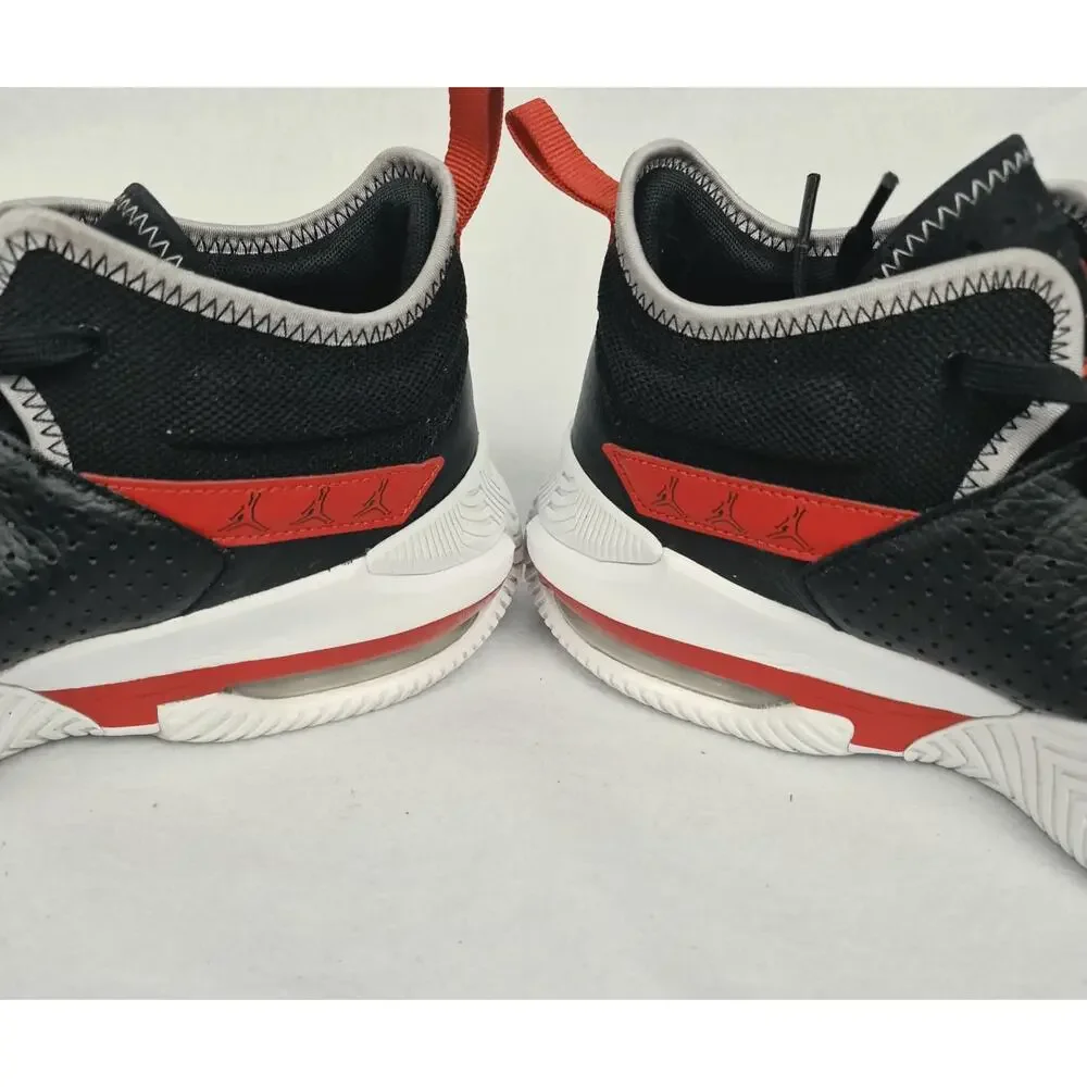 Jordan Stay Loyal 2 II Black White Gym Red Basketball Shoes Mens 10 DQ8401-006